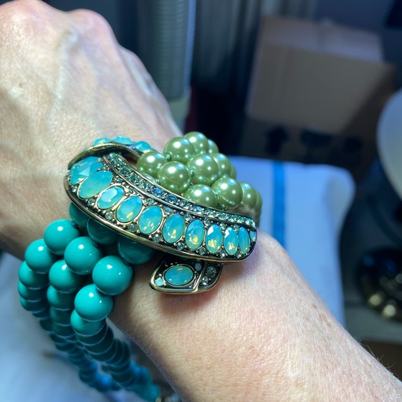 Heidi Daus Green and Gold Beaded Necklace - Picture 12 of 16